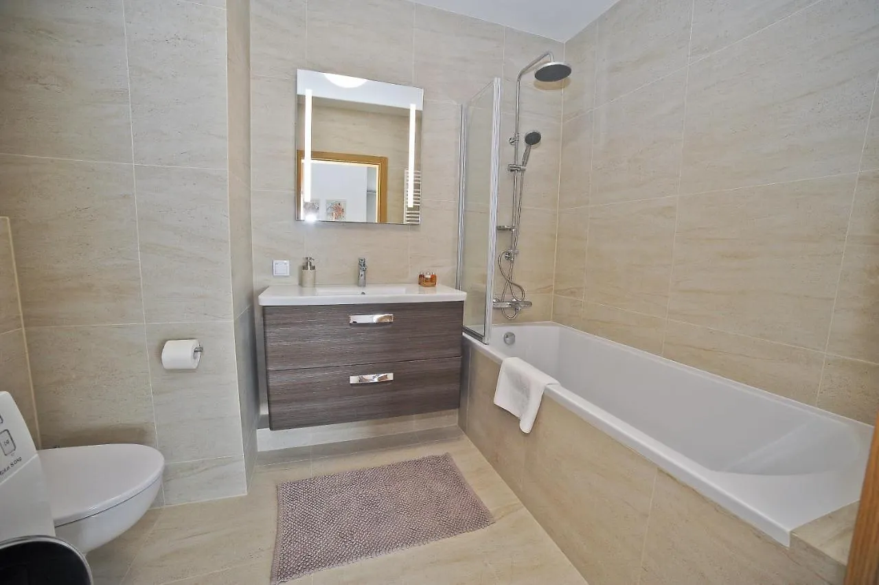 Grand Apartments - Three Bedrooms With Panorama Of The Old Town グダニスク